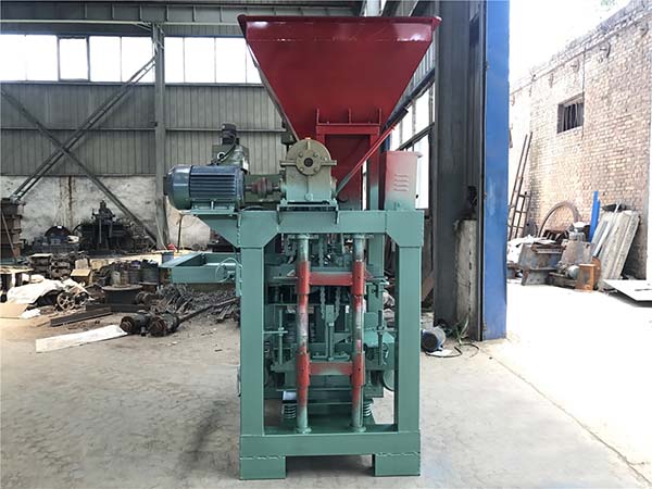 4-35A小型帶料斗空心磚機(jī)