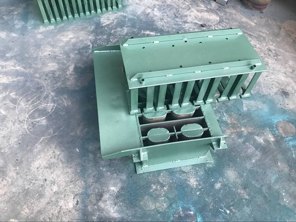 制磚機(jī)模具