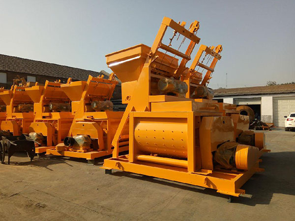 雙臥軸強(qiáng)制式攪拌機(jī)