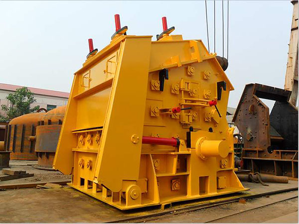 反擊式制砂機(jī)